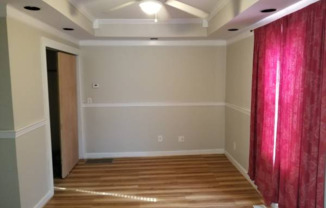 83 E MAIN ST