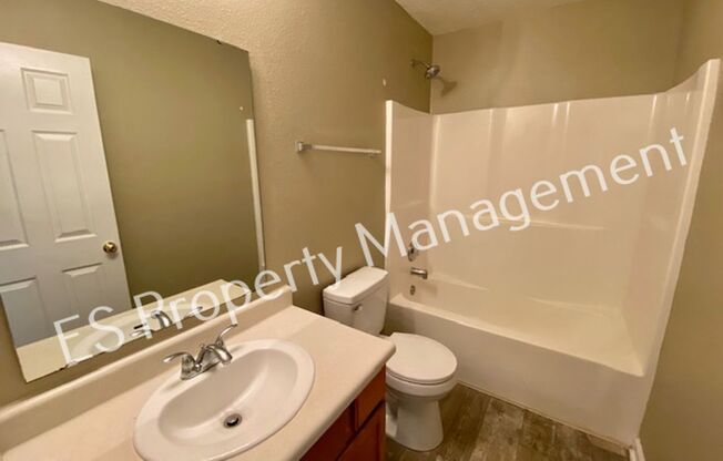 3 beds, 2 baths, $1,495