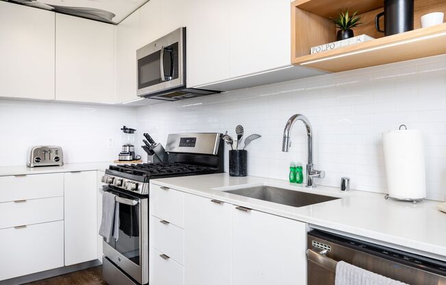 2 beds, 2 baths, 1,477 sqft, $6,000, Unit 605FS