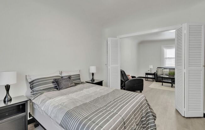 Donaldson Arms Apartments