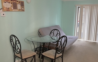 1 bed, 1 bath, 651 sqft, $1,650, Unit 4A