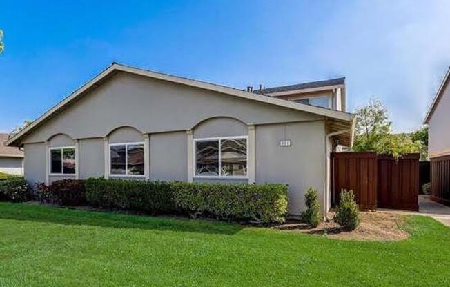 $3,190 / 3 BR GORGEOUS REMODELED SINGLE STORY CONDO IN MILPITAS