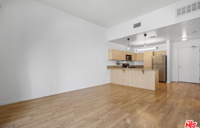 1 bed, 1 bath, 610 sqft, $2,250, Unit 501