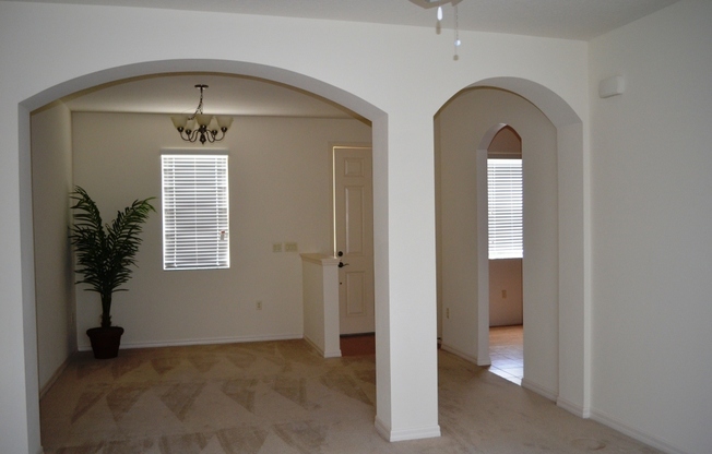 3/2.5 Townhouse with 2-Car Garage in Turtle Creek of St. Cloud
