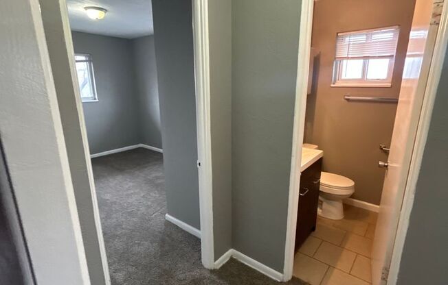 2 beds, 1 bath, 750 sqft, $1,195, Unit B05 1038 18