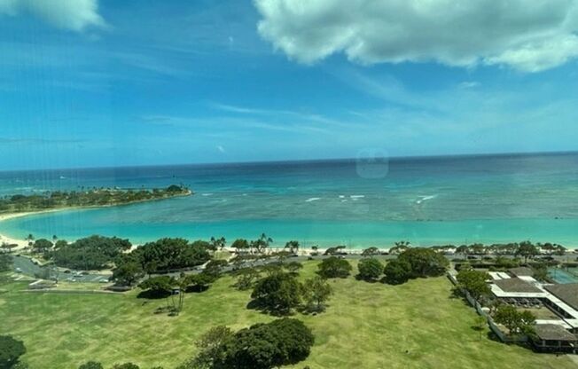 Furnished 2-bedroom with Amazing Ocean View