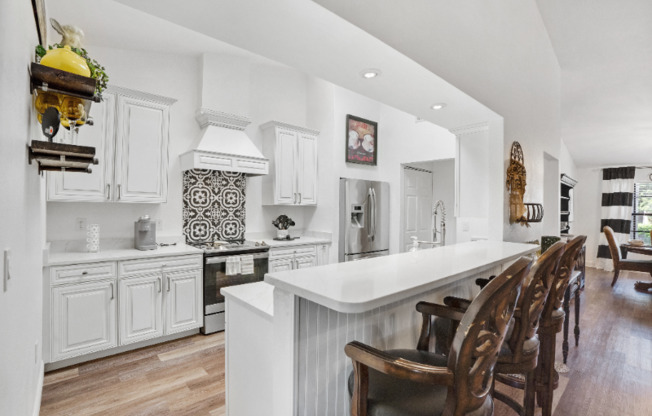 16 CITRUS DR