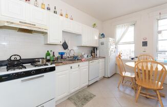 HOT ALLSTON LISTING!!!!