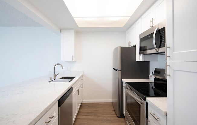 1 bed, 1 bath, 844 sqft, $2,595, Unit 201