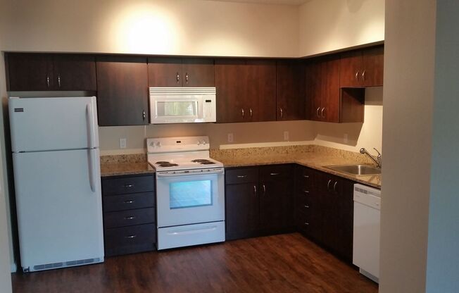 1 bed, 1 bath, 598 sqft, $1,435, Unit 3-413