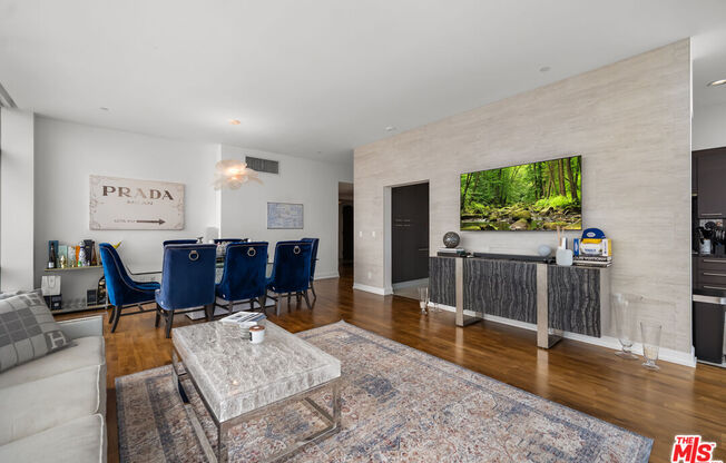 2 beds, 3 baths, 1,700 sqft, $9,500, Unit 37K