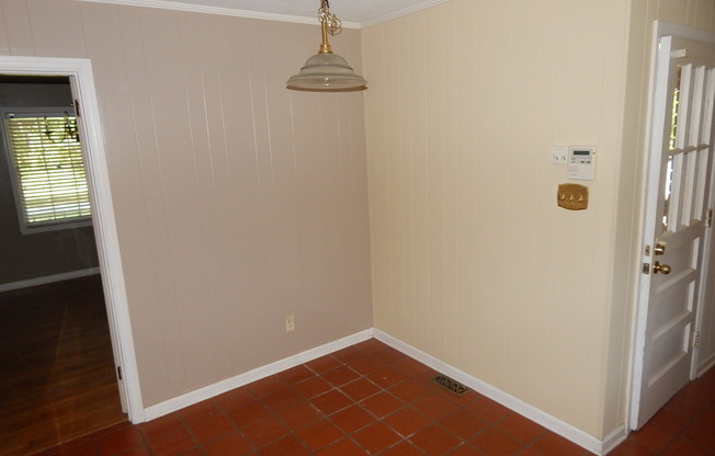 3 beds, 2 baths, $2,000