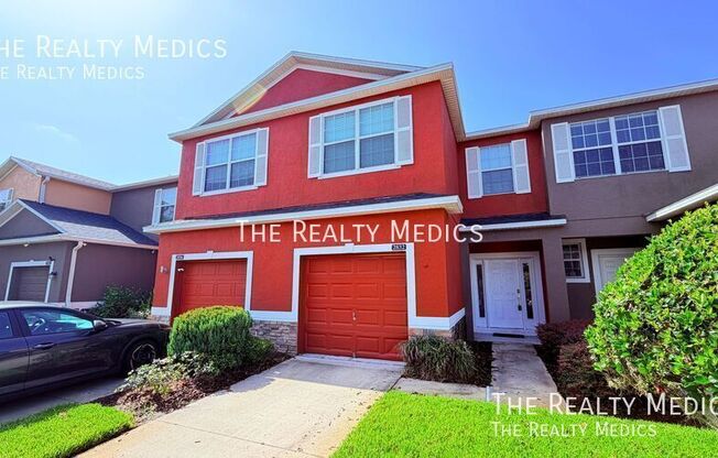 2832 ADELAIDE CT