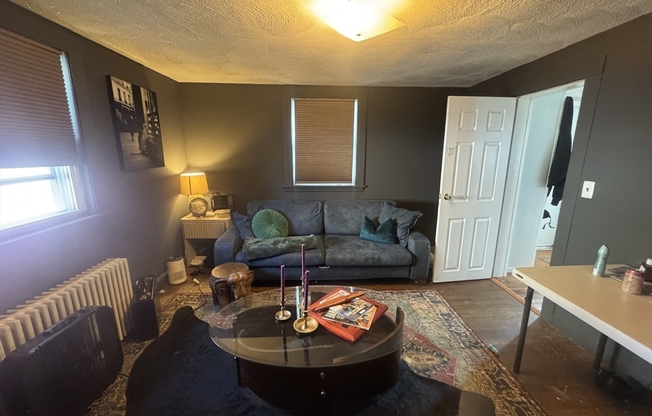 52 CREST AVE
