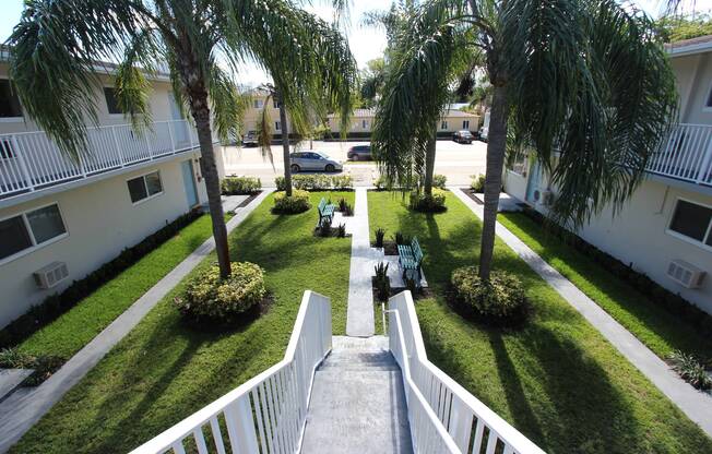 Lincoln Apartments, LLC