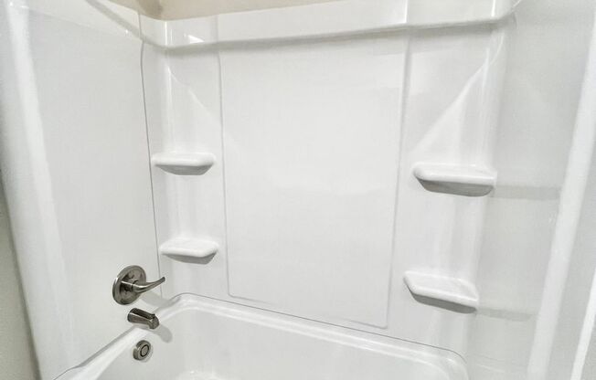 2 beds, 1 bath, 794 sqft, $1,500, Unit 02