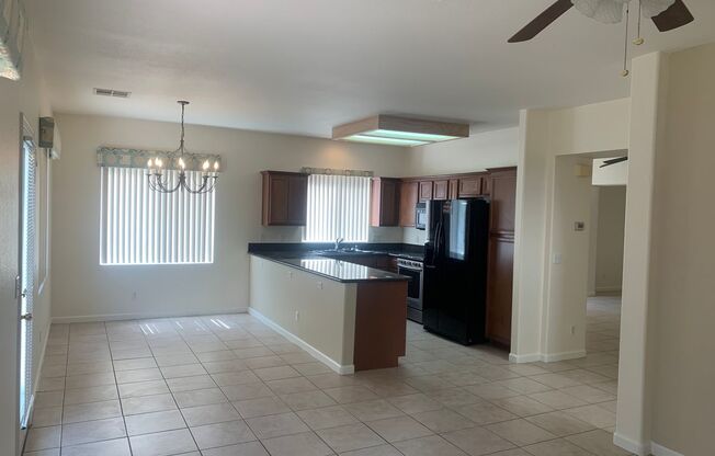 Peccole Ranch 4 Bedroom Home- LOCATION !!!!