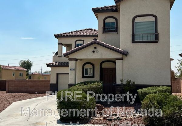 6109 BLUE LUNA ST