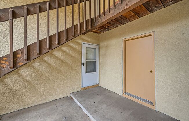 Main level Two Bedroom in Cheyenne Mountain Area