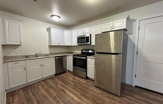 2 beds, 1 bath, 900 sqft, $1,495, Unit 02