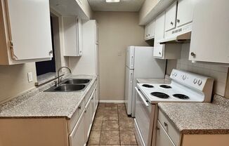 1 bed, 1 bath, 660 sqft, $1,400, Unit 2046