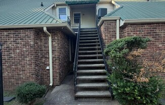 1236 HAMILTON DR