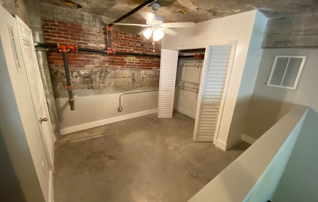 2 beds, 2 baths, 930 sqft, $2,100, Unit A-117