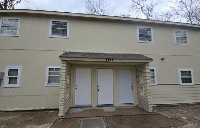 3335 Tuam St **HALF OFF SECOND MONTH'S RENT** ACCEPTING SEC 8/HOUSING**