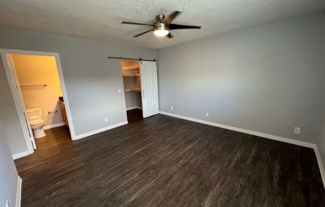 2 beds, 2 baths, 980 sqft, $3,070, Unit 819-19