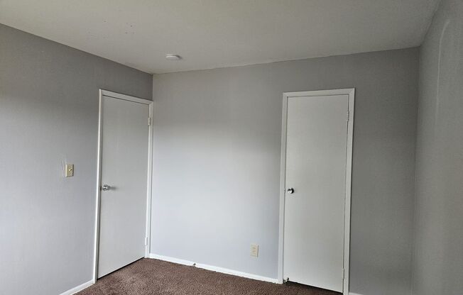 1 bed, 1 bath, 585 sqft, $874