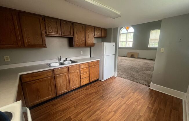 2322 W. Chestnut