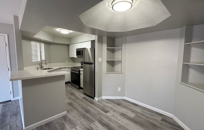 1 bed, 1 bath, 633 sqft, $1,540, Unit 240