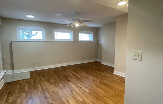 1 bed, 1 bath, 613 sqft, $1,545, Unit 934-14