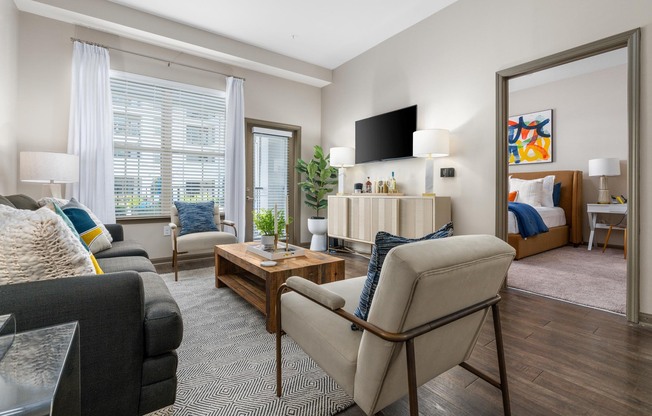 Apartments in Little Rock, AR - Modern Living With Stylish Decor, Hardwood Flooring and Access to Dining Room