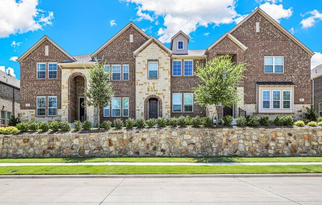 Absolutely Stunning 3/2.5/2 in McKinney