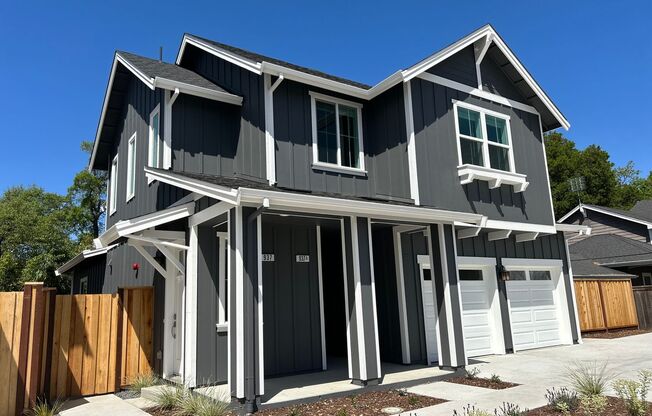 Welcome to Rincon Meadows! Upper 3 bed 2 bath townhome with detached garage