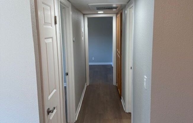 2 beds, 2 baths, 850 sqft, $3,035, Unit 819-23