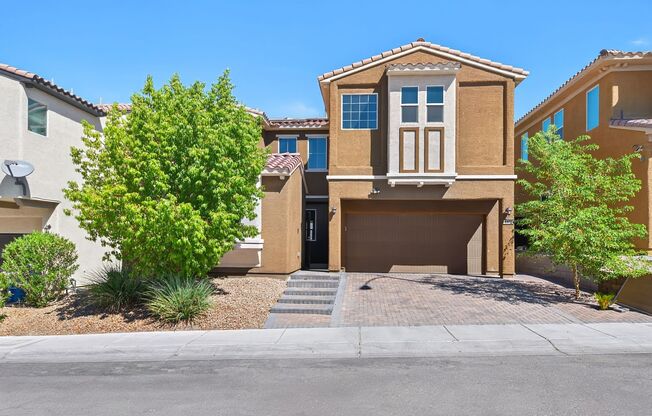 GORGEOUS TWO STORY HOME IN EAST LAS VEGAS!