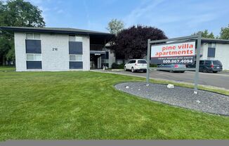 211 219 S WHIPPLE RD