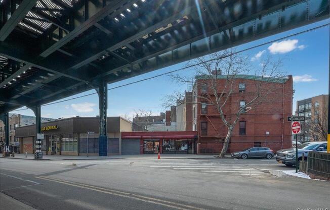 683 BUSHWICK AVE