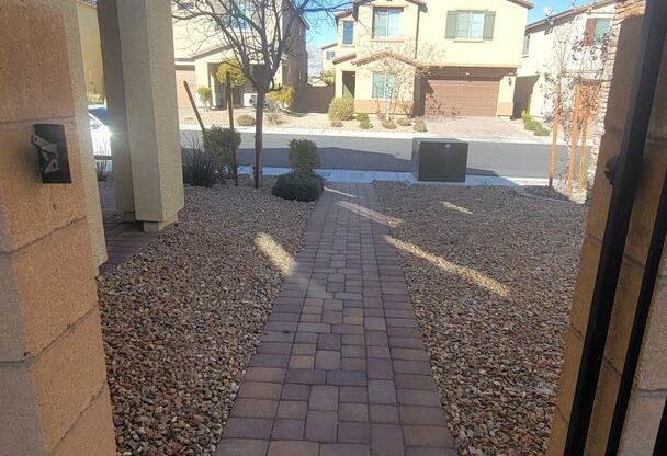 1121 Cliff Castle Ave