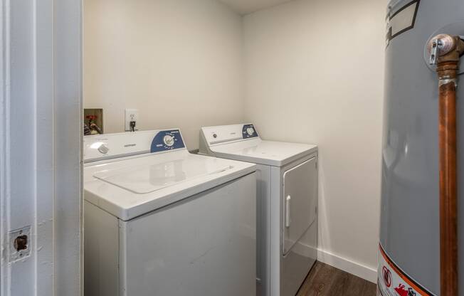 The Edge at Oakland | Apartments in Auburn Hills, MI