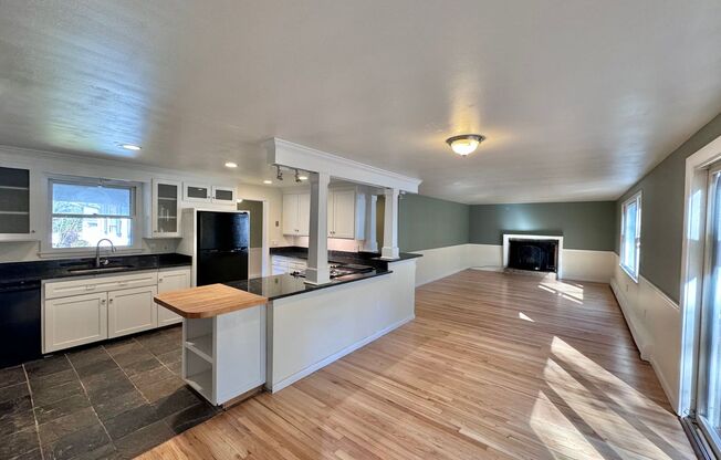 Renovated Single Family 3 Bed / 2.5 Bath w/ Bonus Room, Finished Basement, Wet Bar and MORE!