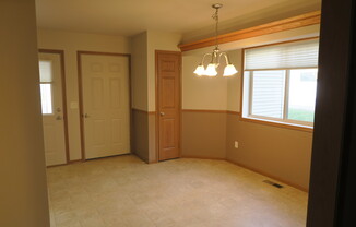 4026 ECHO VLY DR
