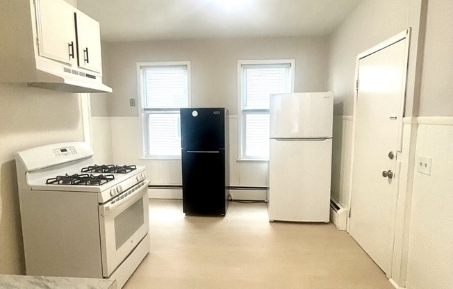 8 HYMER ST