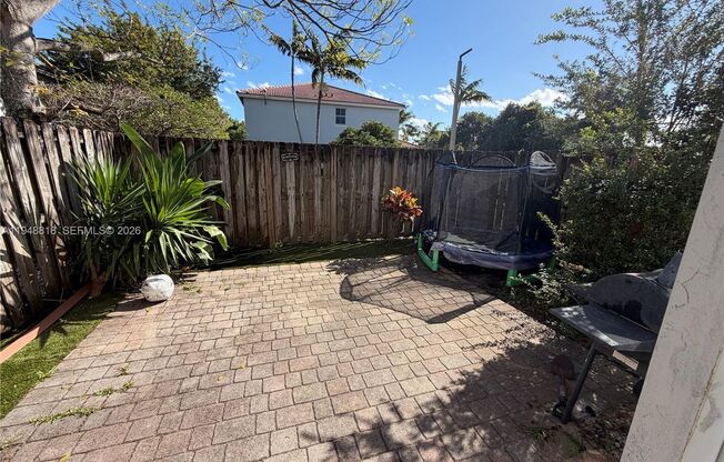 20715 NE 10TH CT #20715 MIAMI, FL 33179