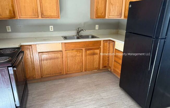 Cozy 1 Bedroom Single Family Home in St. Pete!