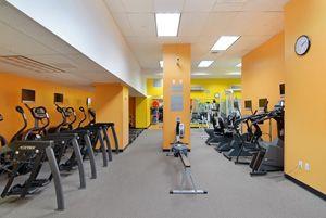 1 bed, 1 bath, 819 sqft, $5,000, Unit PH4D