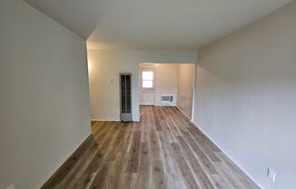 1 bed, 1 bath, $1,995, Unit 2572