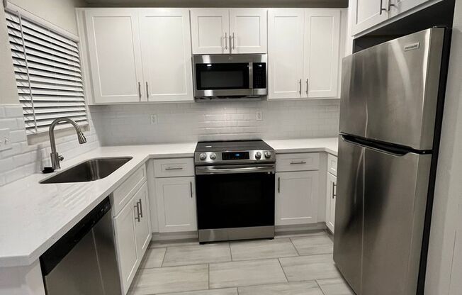 1 bed, 1 bath, 900 sqft, $1,699, Unit 1515-19